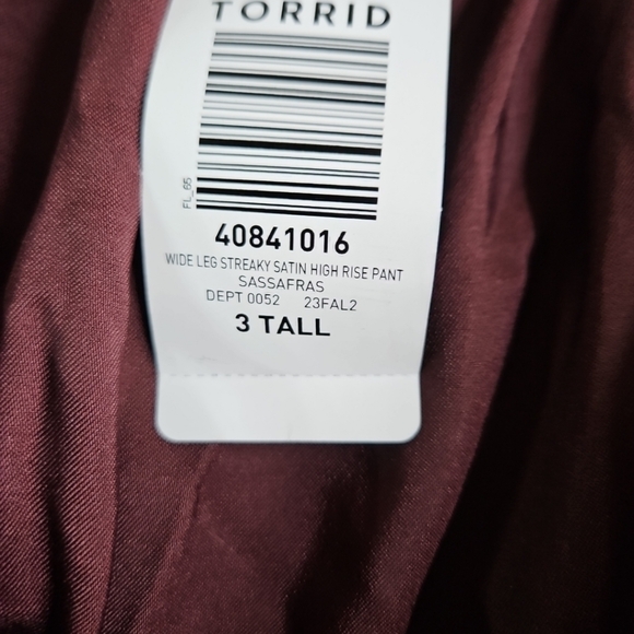 Torrid Black Wide Leg Satin High Rise Pant Size 3tall Pull On Pockets - Picture 7 of 12